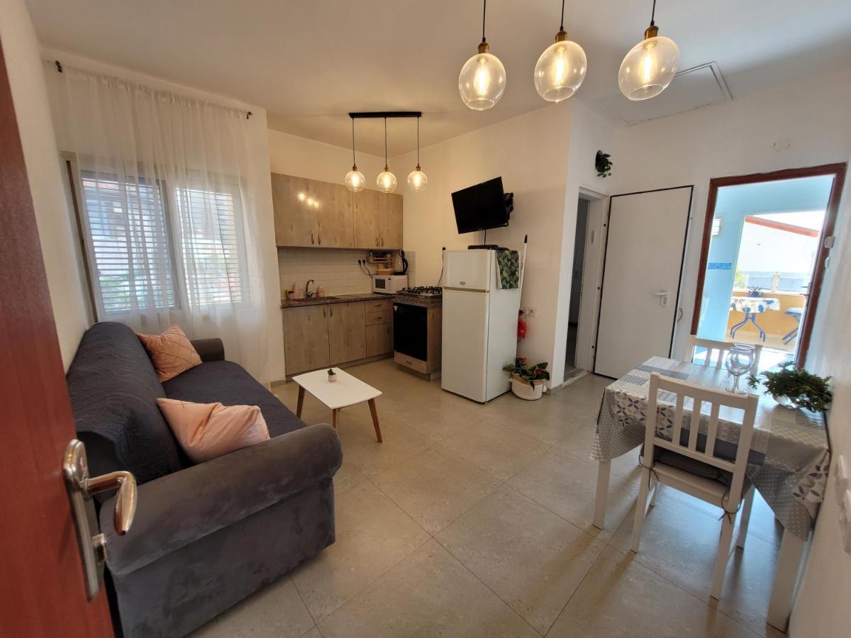 צימר ברחובות - Israeli Home Buitenkant foto
