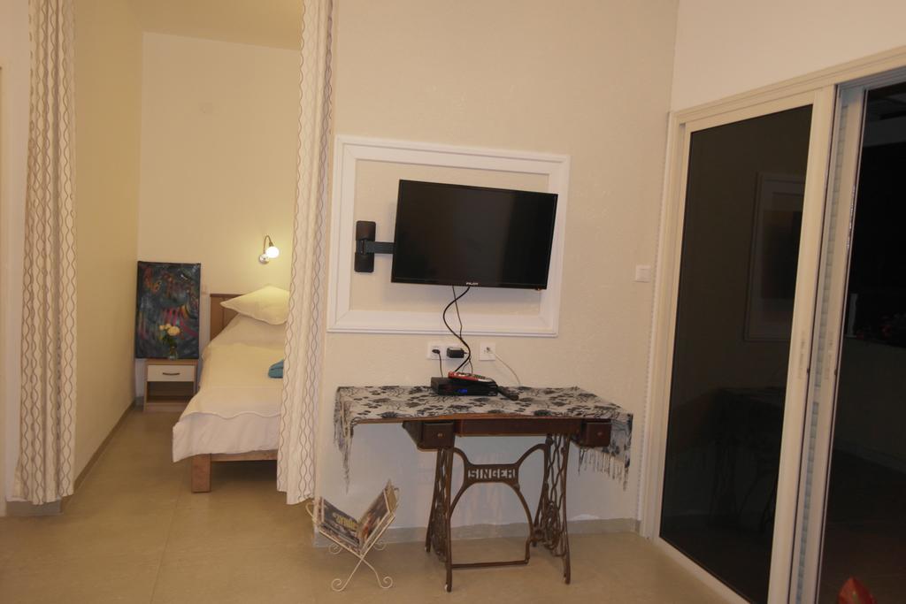 צימר ברחובות - Israeli Home Buitenkant foto